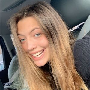 Meet your Posher, Helena